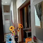 Tangueu Room 76